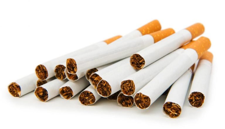 The effects of cigarettes inside the mouth – Bronte Road Family Dental